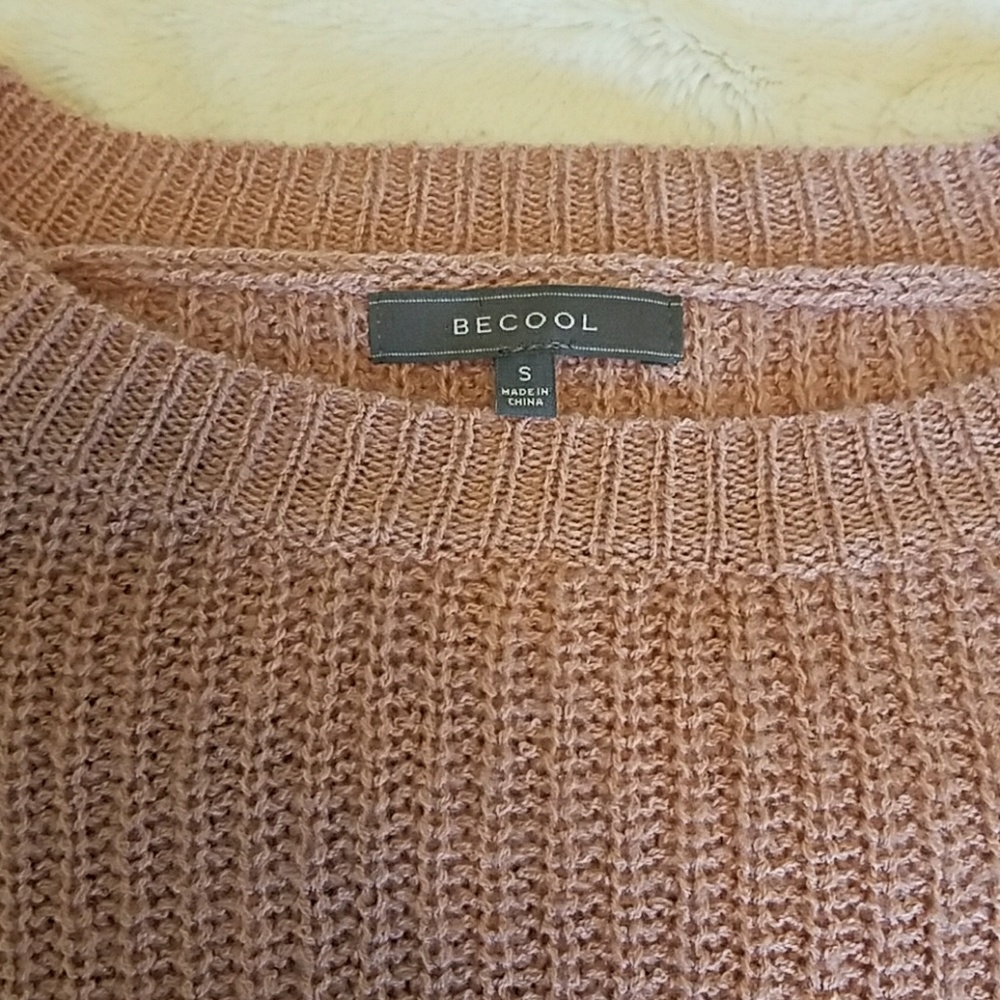 Brand new, never worn Be Cool sweater - Picture 4 of 4
